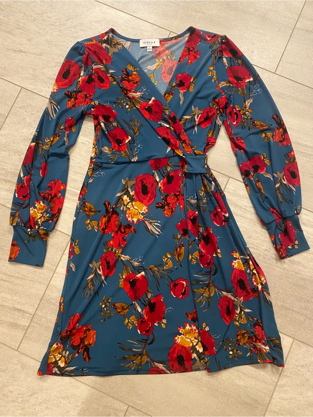 NWOT GILLI Teal Floral Wrap Dress with Red and Gold Accents Size S